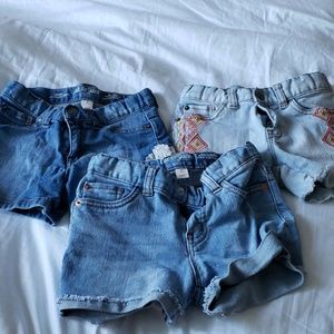 Cat & Jack 5T denim short lot